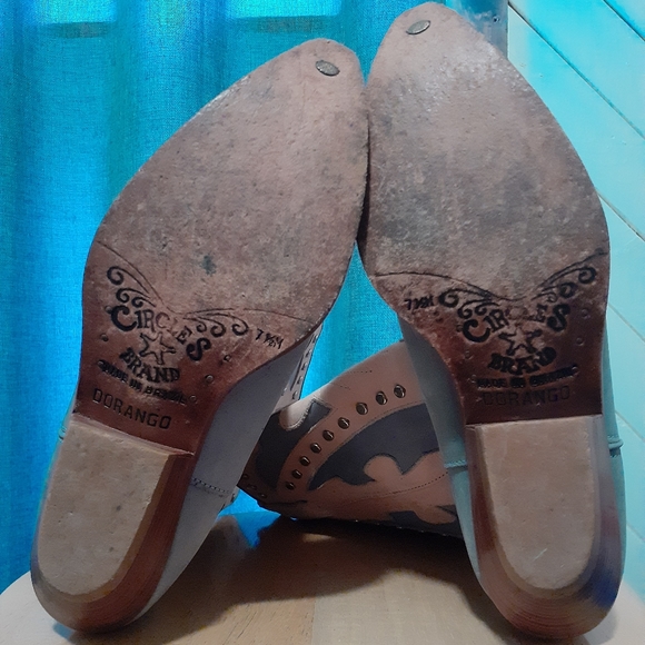 Vintage Rare Cowboy Boots - Picture 2 of 3